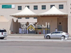 مظلات المدارس