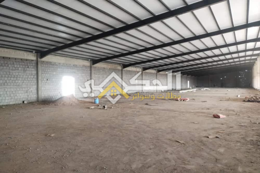 مظلات بنل صاج ومستودعات كبيره