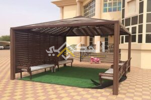 مظلات خشب بلاستيكي