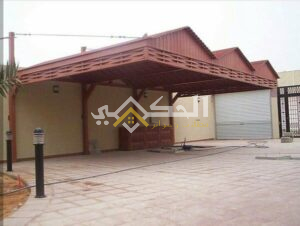 مظلات خشب بلاستيكي