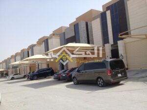 مظلات مواقف سيارات