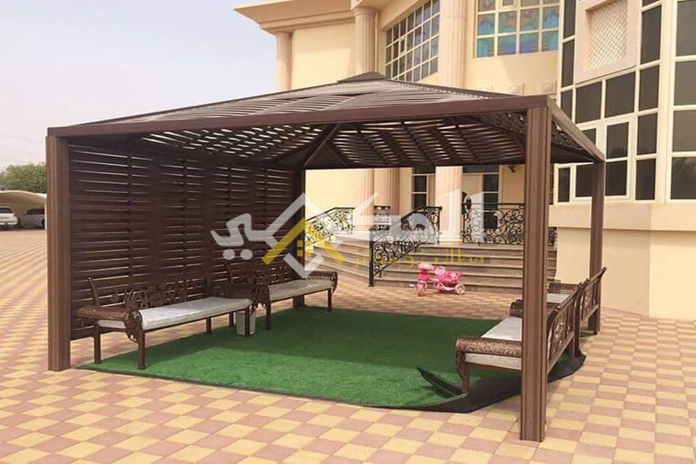 مظلات خشب بلاستيكي