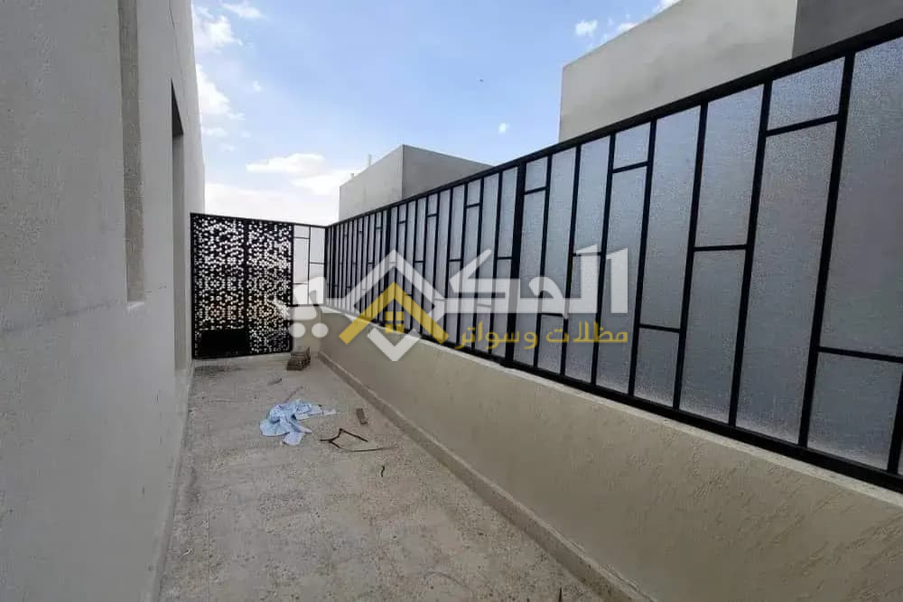 سواتر لكسان شفاف