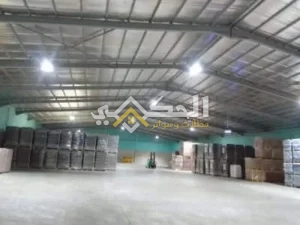 مستودع حديد