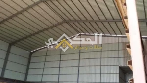 استخدامات المستودعات الحديدية في الورش والمخازن