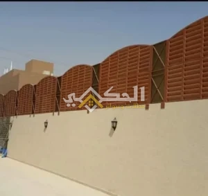 تركيب سواتر جدارن قماش بي في سي وبولي ايثلين